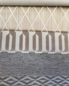 tissu-lelievre-geometrique-gris-claire-de-redon-tapissier-decorateur-montauban